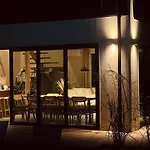 Blissko - Boho Z Basenem, Sauna I Jacuzzi *