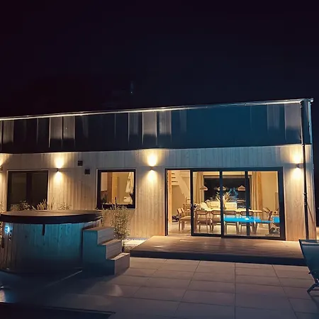 Blissko - Boho Z Basenem, Sauna I Jacuzzi Villa Wegierskie